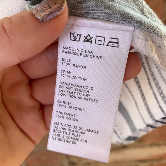 Anthropologie “Aurelie” Boho Flutter Sleeve Top - Picture 6 of 8